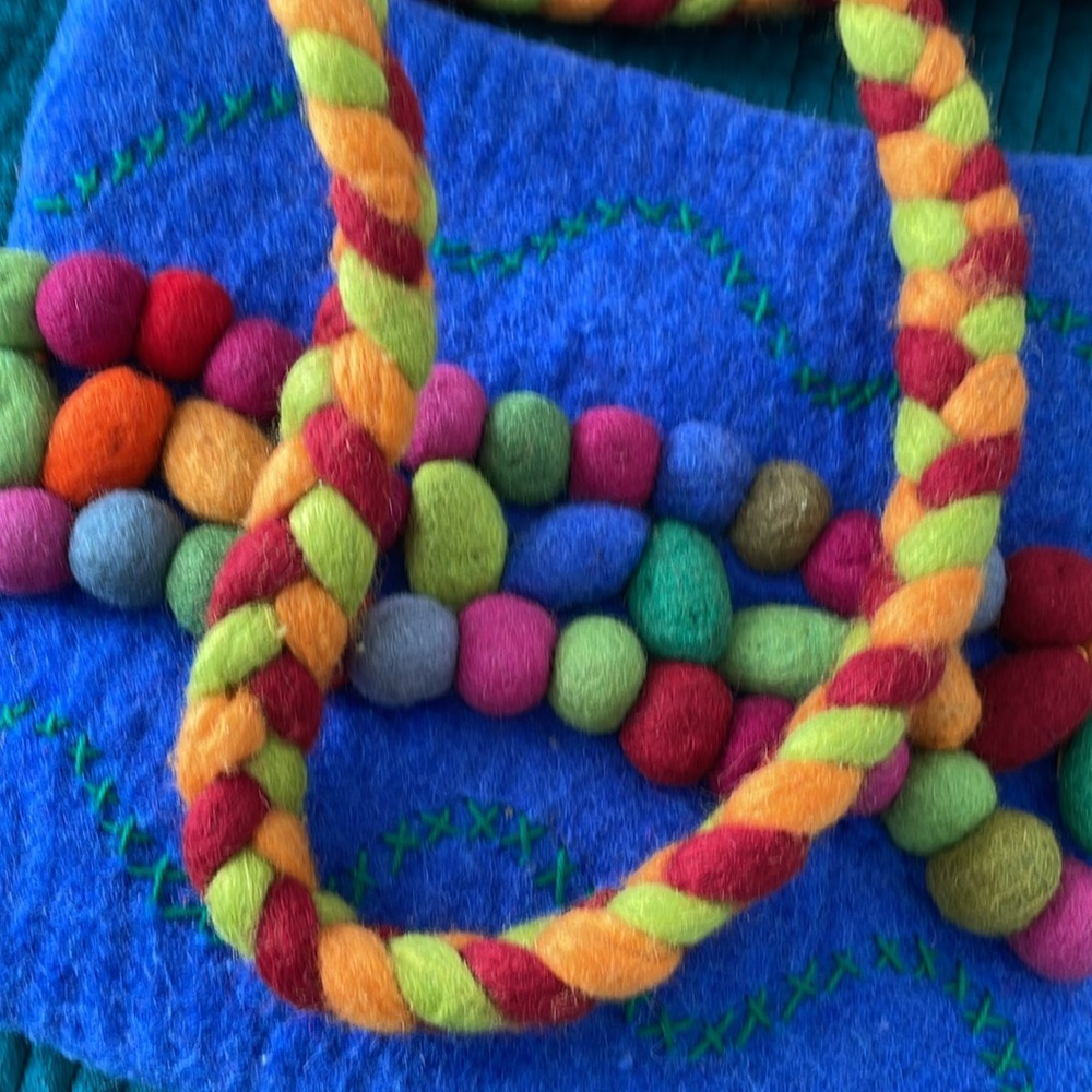 Fun Colorful Rising Tide Wool Handbag, Made In Nepal! Excellent Condition. - Picture 7 of 13